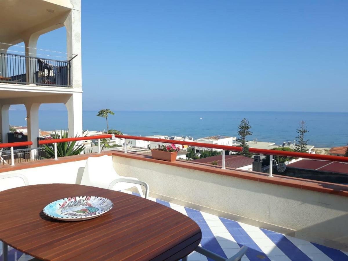 Casa Azzurra Alcamo Marina Exterior foto