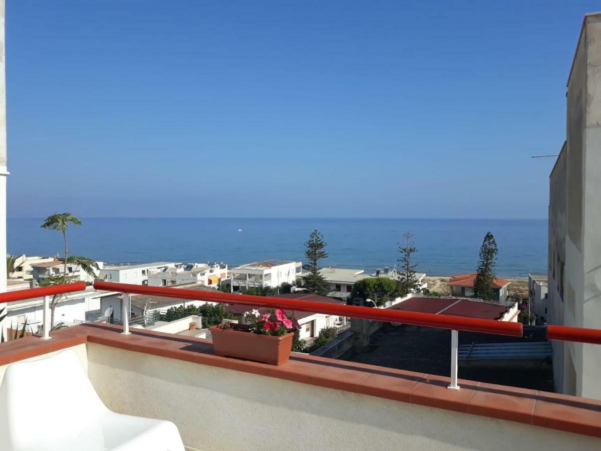 Casa Azzurra Alcamo Marina Exterior foto